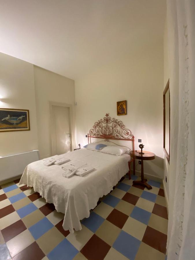 Palazzo Vecchio Cocumola Bed & Breakfast Ngoại thất bức ảnh